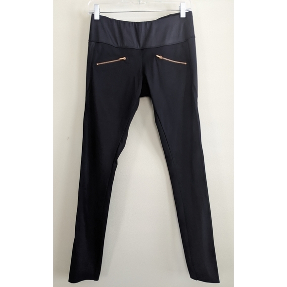 Aday Throw and Roll Black Leggings Size Small - Picture 4 of 9